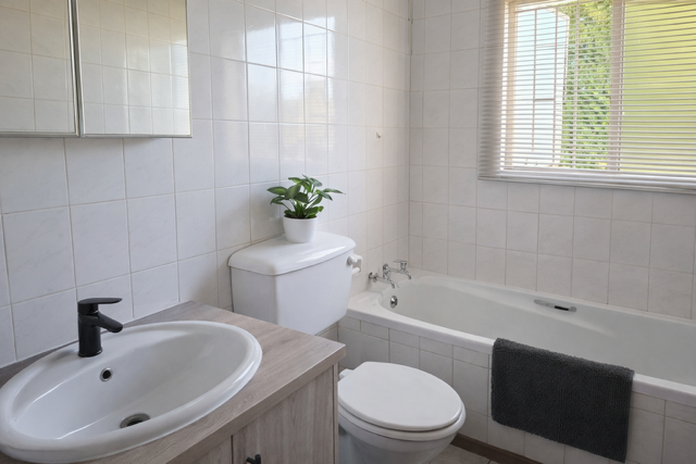 2 Bedroom Property for Sale in Langenhovenpark Free State